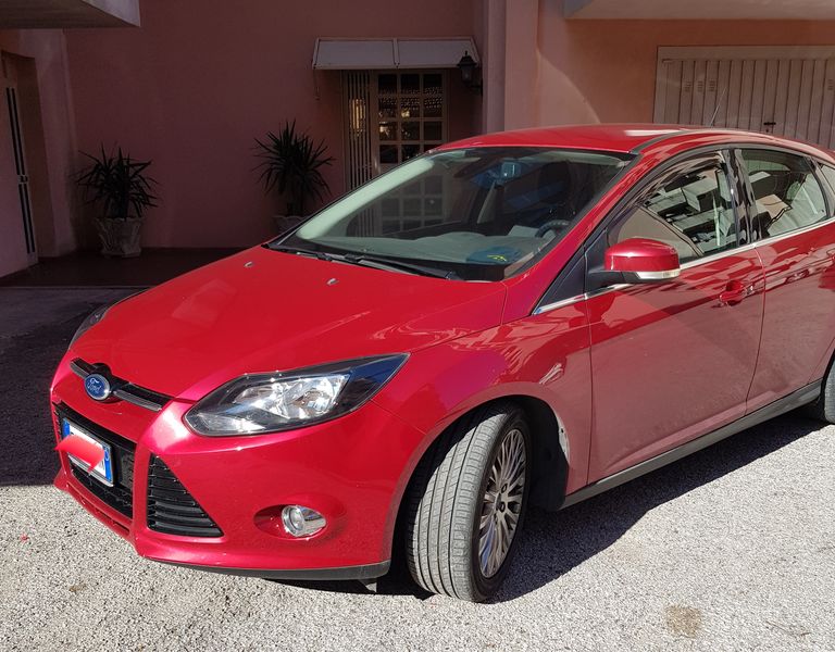 Ford Focus • 2011 • 62,000 km 4