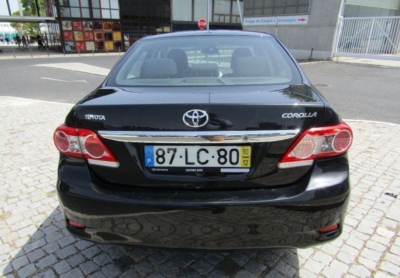 Toyota Corolla • 2010 • 126,000 km 1