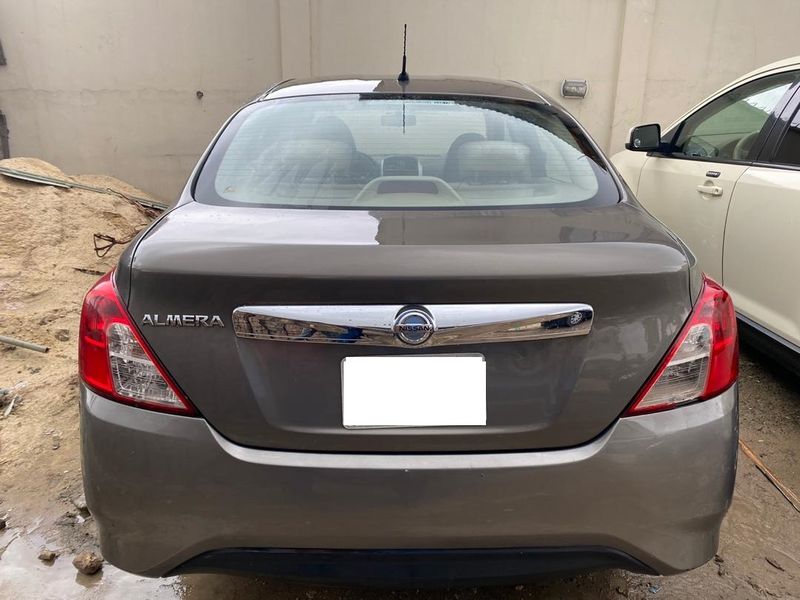 Nissan Almera • 2017 • 30,000 km 3