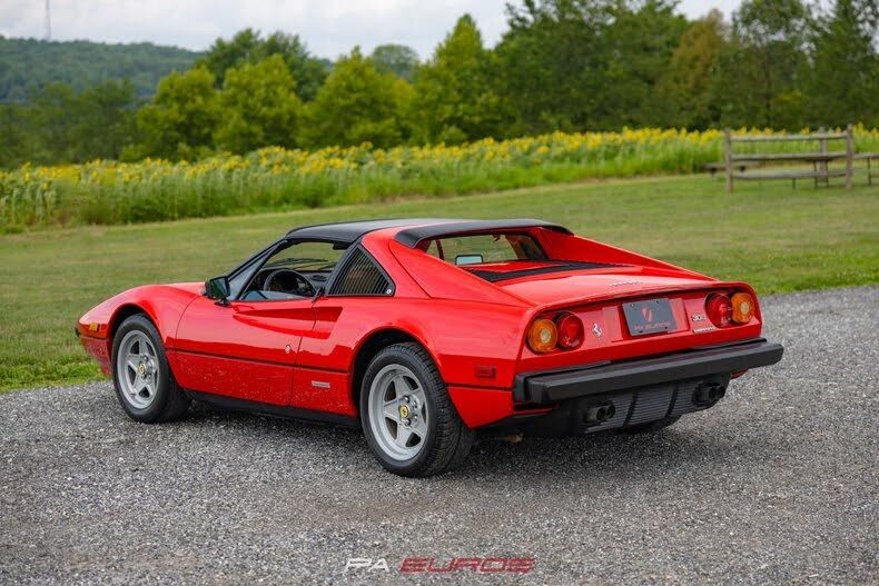 Ferrari 488 GTB • 1983 • 19,000 km 4