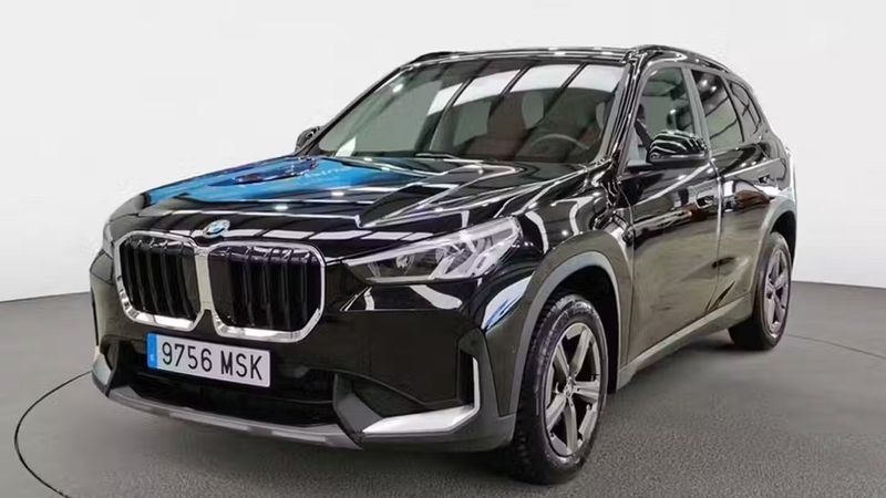 BMW X1 • 2024 • 8,689 km 2
