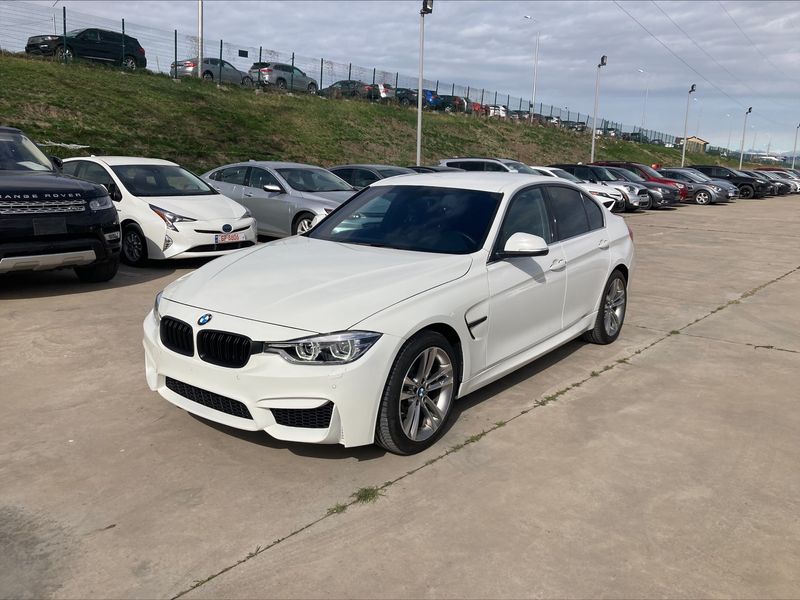 BMW 3 Series • 2017 • 50,000 km 4