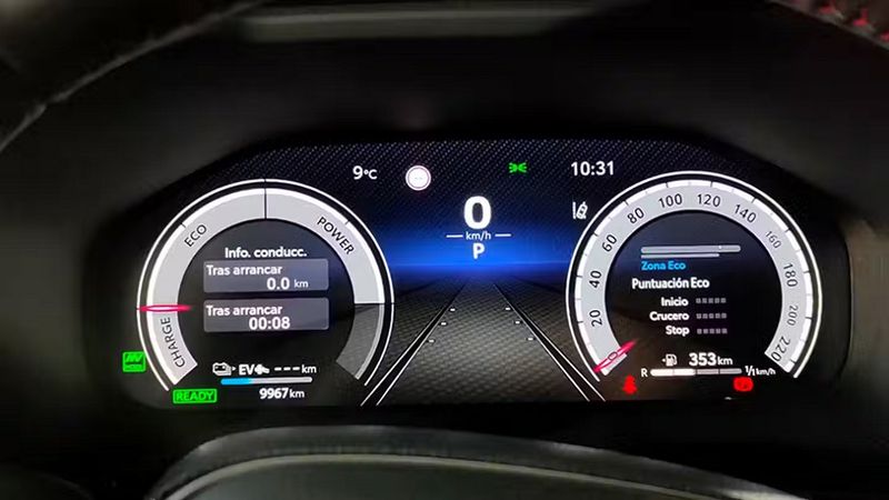 Toyota RAV4 • 2024 • 9,967 km 11