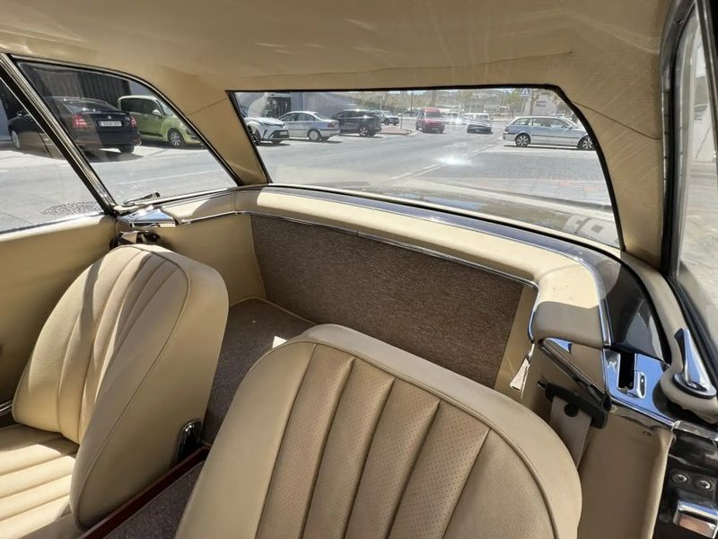 Mercedes-Benz SL • 1963 • 90,000 km 7