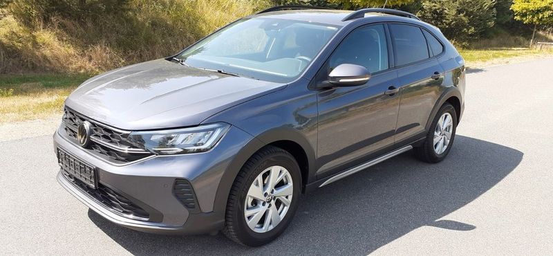 Volkswagen T-Cross • 2022 • 9,850 km 8