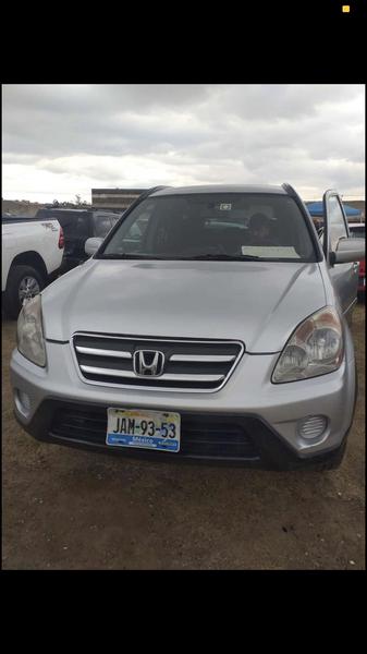 Honda CR-V • 2005 • 178,000 km 9