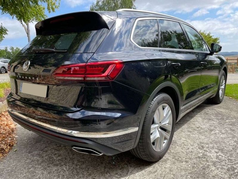 Volkswagen Touareg • 2019 • 81,000 km 3