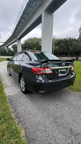 Toyota Corolla • 2013 • 144,000 km 3