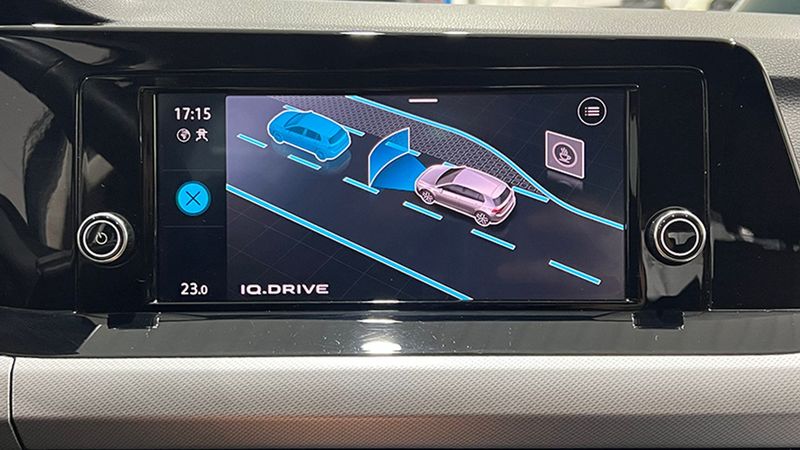 Volkswagen Golf • 2021 • 66,500 km 6