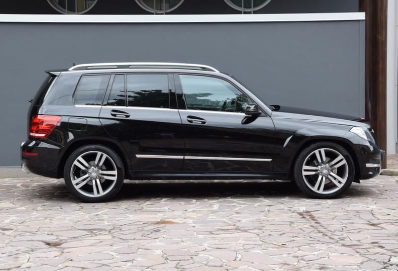 Mercedes-Benz GLK • 2013 • 163,000 km 8
