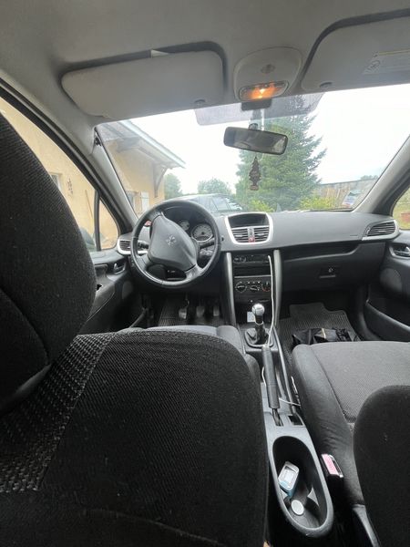 Peugeot 207 • 2007 • 349,000 km 4