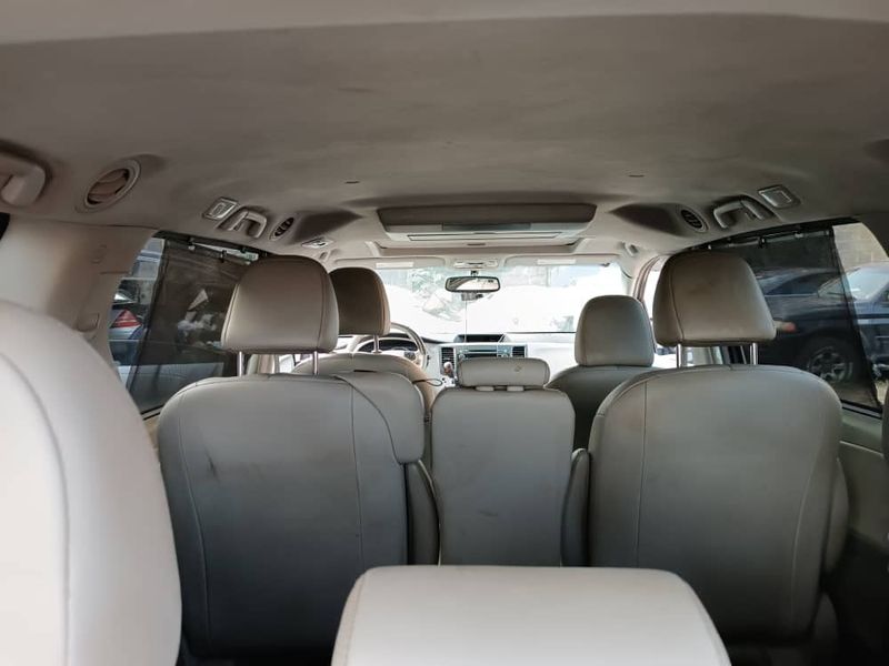 Toyota Sienna • 2011 • 130 km 4