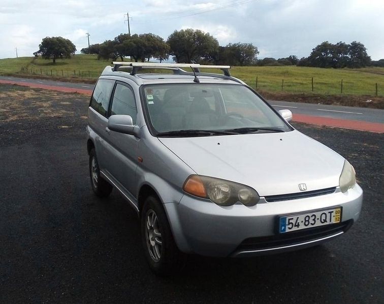 Honda CR-V • 2000 • 249,999 km 1