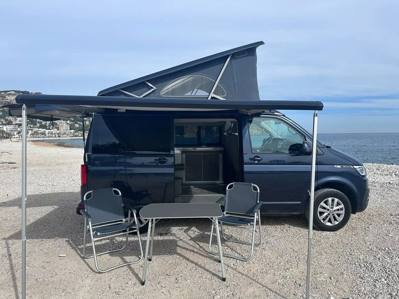 Volkswagen T5 Caravelle • 2022 • 20,800 km 3