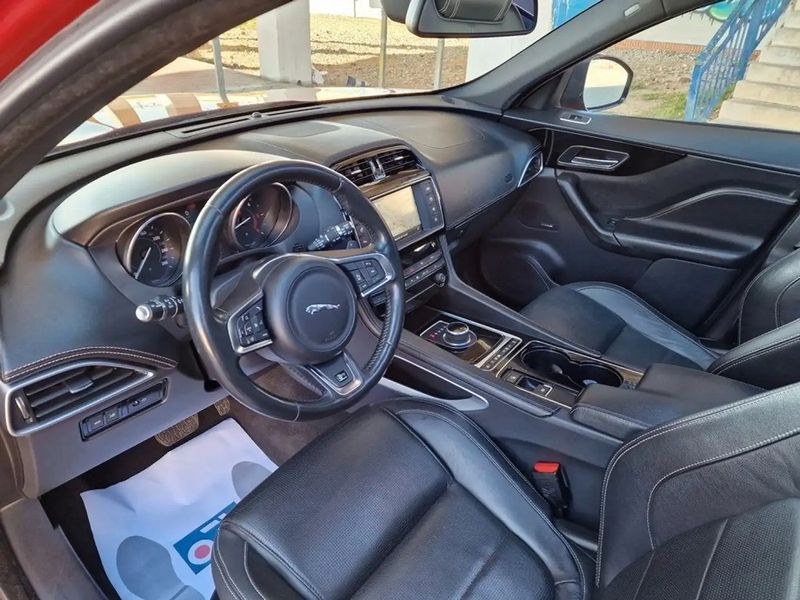 Jaguar F-Pace • 2018 • 195,000 km 7