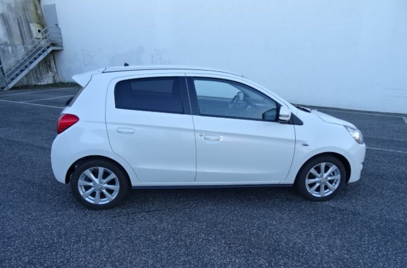 Mitsubishi Space Star • 2015 • 14,000 km 2