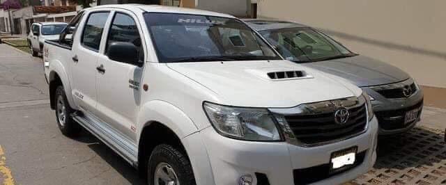 Toyota Hilux • 2014 • 65,000 km 1