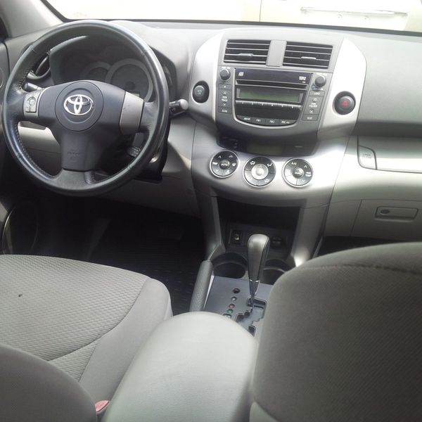 Toyota RAV4 • 2010 • 21 km 3