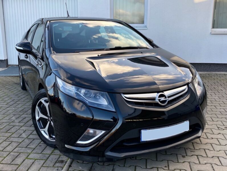 Opel Ampera • 2013 • 99,500 km 2