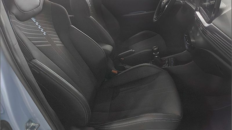 Hyundai i20 • 2024 • 396 km 13