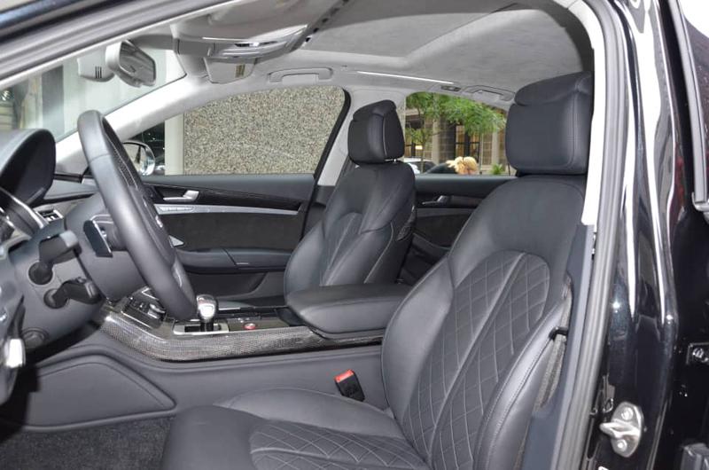Audi S8 • 2013 • 15,000 km 2
