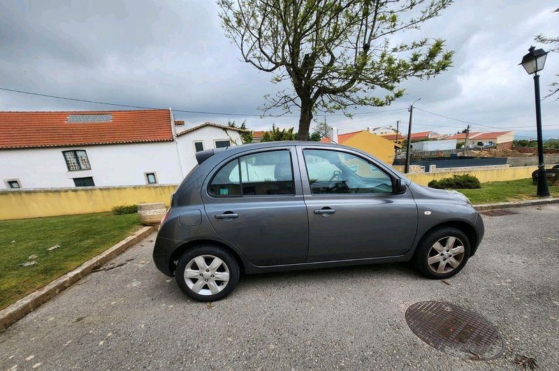 Nissan Micra • 2004 • 165,000 km 2
