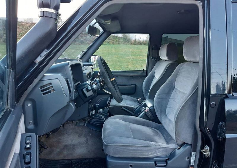 Nissan Patrol • 1995 • 200,000 km 3