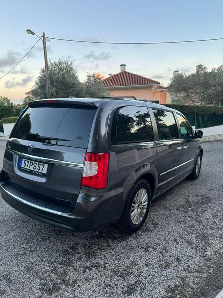 Fiat Linea • 2015 • 236,000 km 3
