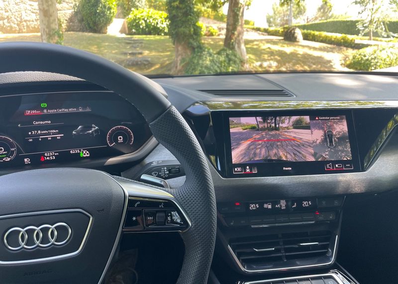 Audi e-tron Sportback • 2021 • 48,000 km 8