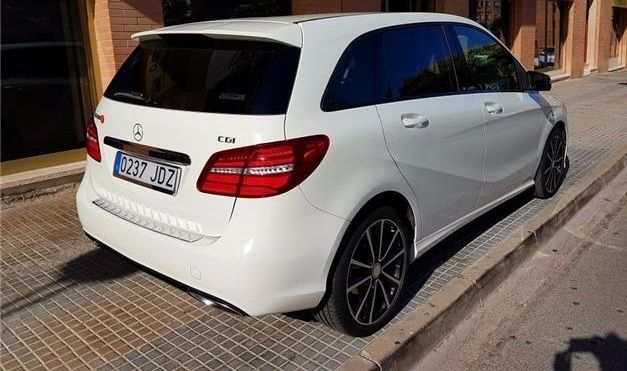 Mercedes-Benz Class B • 2015 • 119,000 km 5
