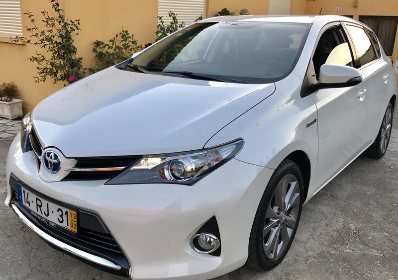 Toyota Auris • 2013 • 100,000 km 1