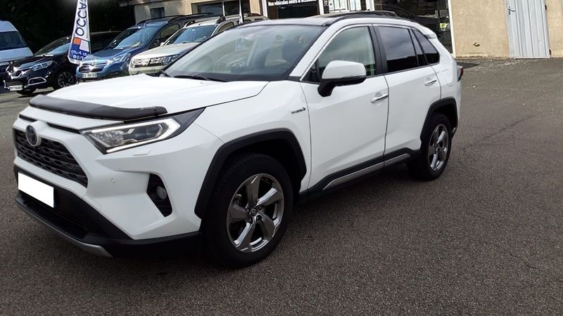 Toyota RAV4 Hybrid • 2020 • 31,375 km 1