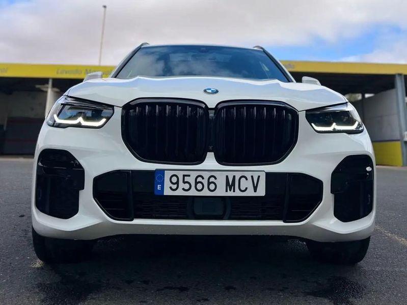 BMW X5 • 2022 • 31,500 km 1