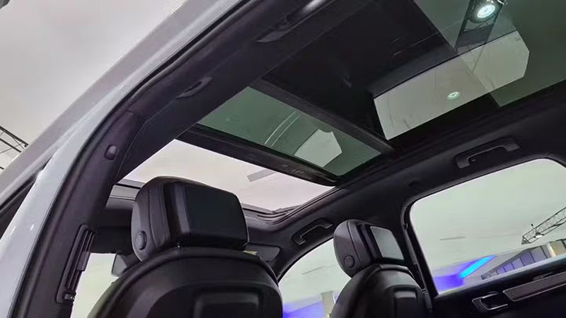 Porsche Cayenne • 2018 • 88,242 km 14