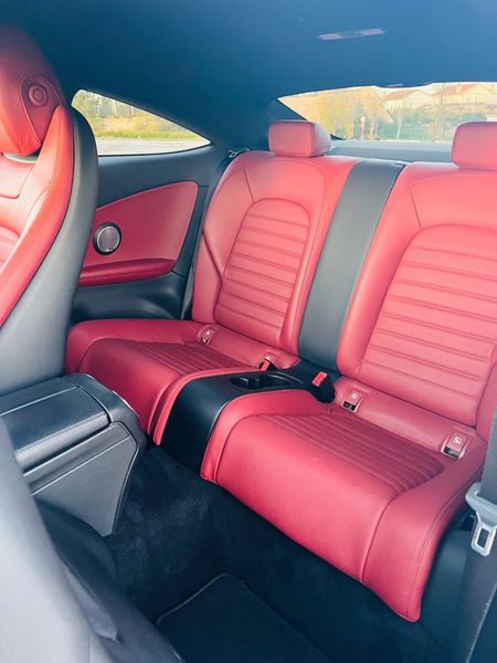 Mercedes-Benz C • 2016 • 187,500 km 3