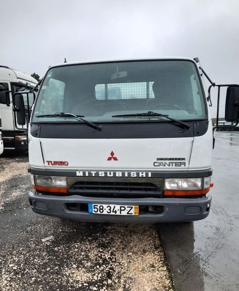 Mitsubishi Fuso canter • 2009 • 33,000 km 1
