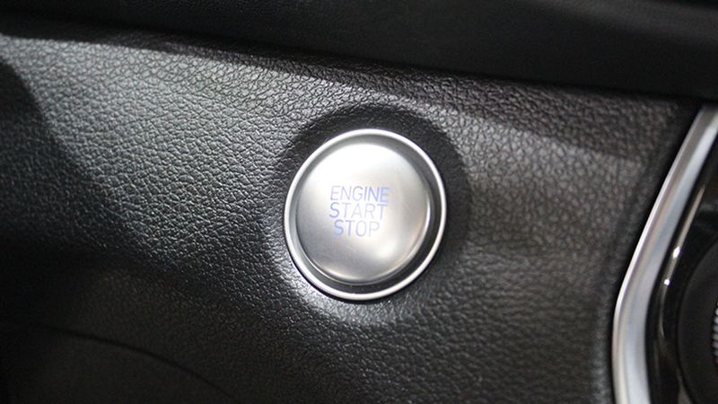 Hyundai Santa Fe • 2019 • 107,242 km 3