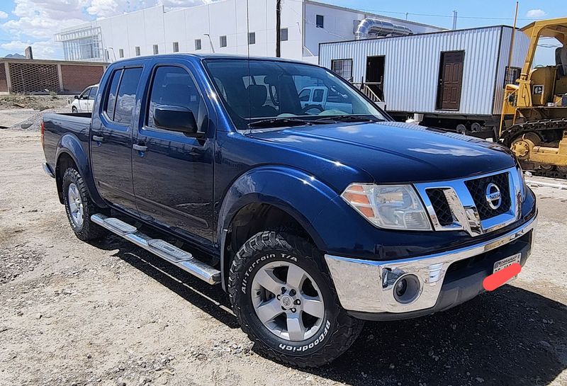 Nissan Frontier • 2011 • 75,000 mi 3