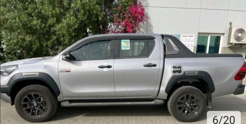 Toyota Hilux • 2018 • 50,000 km 3