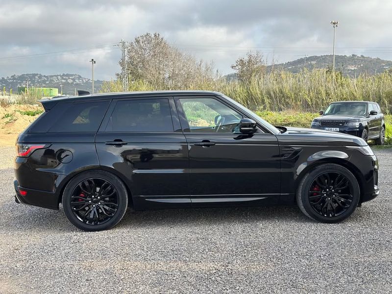 Land Rover Range Rover Sport • 2018 • 135,000 km 5