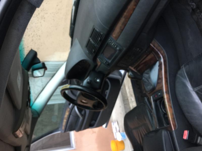 BMW X5 • 2006 • 169,274 km 4