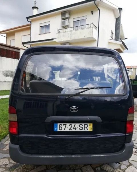 Toyota Hiace • 2001 • 427,460 km 1