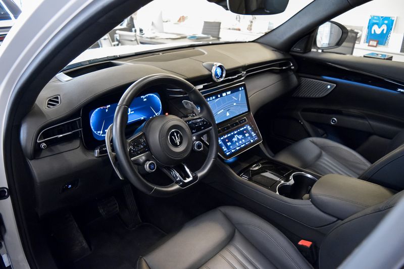 Maserati Coupe • 2022 • 19,900 km 2