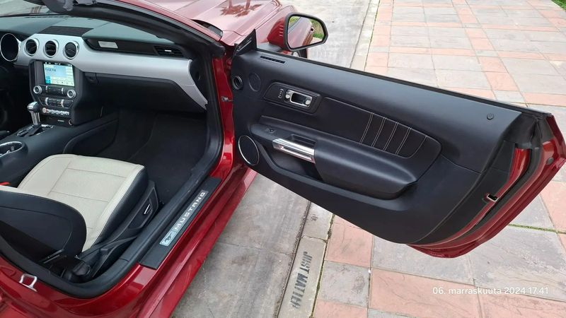 Ford Mustang • 2018 • 55,000 km 9