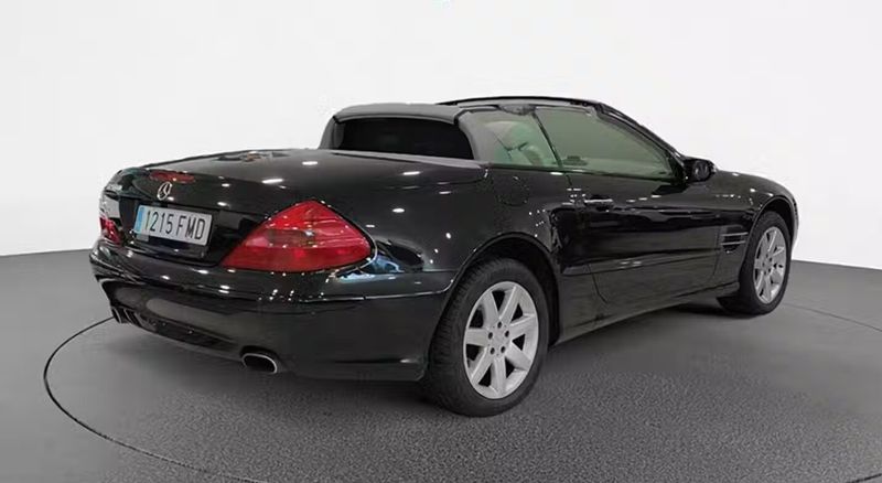 Mercedes-Benz SL • 2007 • 30,414 km 3