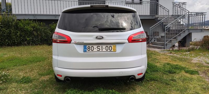 Ford S-Max • 2013 • 60,000 km 3