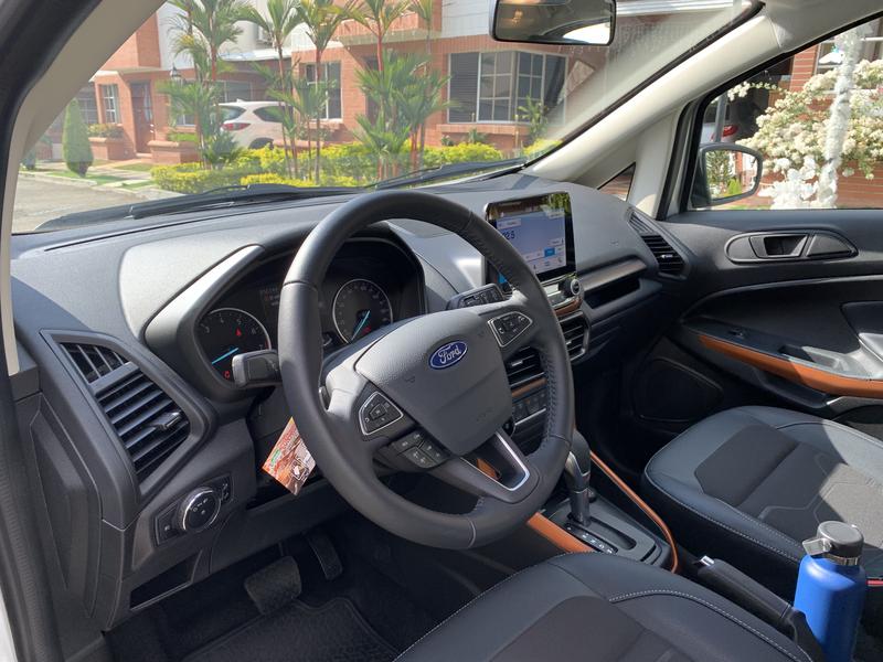 Ford EcoSport • 2020 • 3,300 km 4