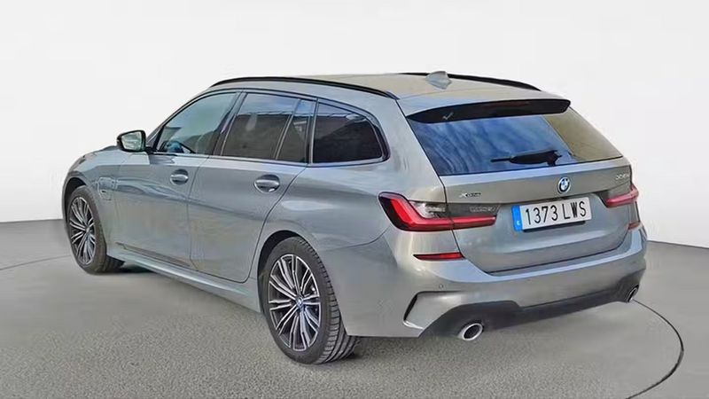 BMW 3 Series • 2022 • 49,822 km 8