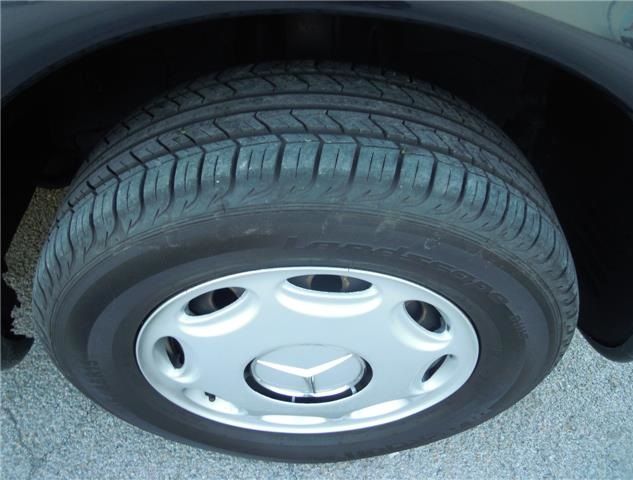 Mercedes-Benz 100 D • 2002 • 207,000 km 10