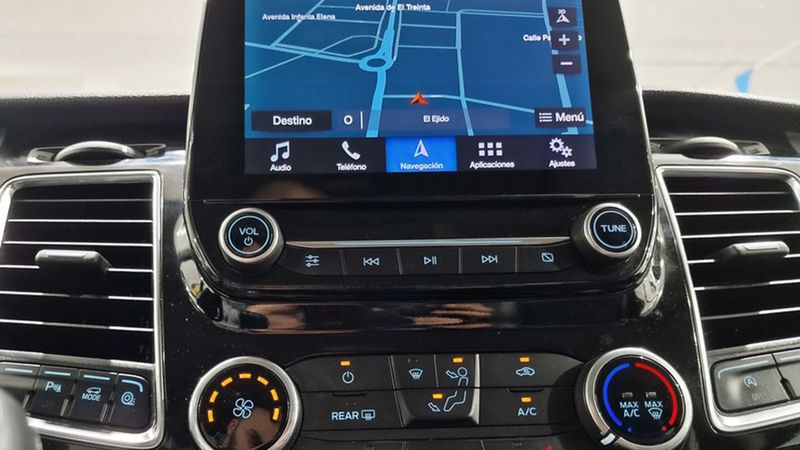 Ford Transit Custom • 2020 • 61,430 km 16